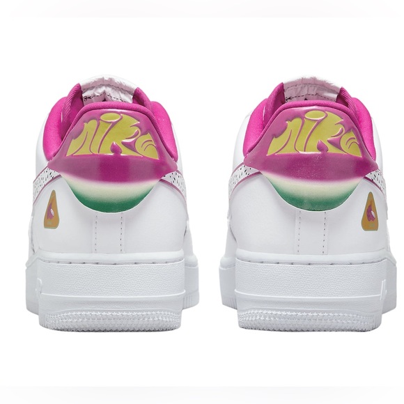 NWT Nike Air Force 1 Dragon Fruit Sneakers + BONUS knit, produce bag! Size 12 w - Picture 9 of 16